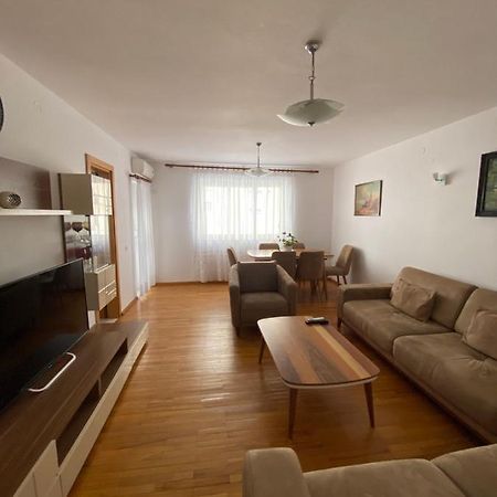 Premier By Broci Apartments 地拉那 外观 照片